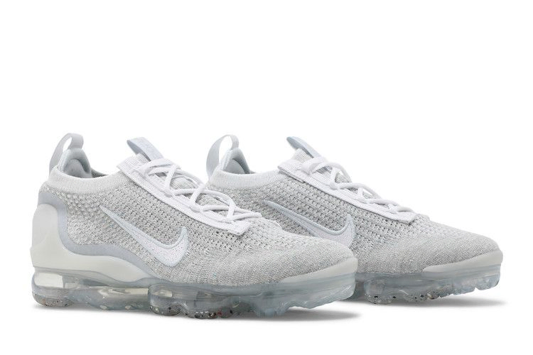 wmns-air-vapormax-2021-flyknit-white-pure-platinum-dc4112-100_07