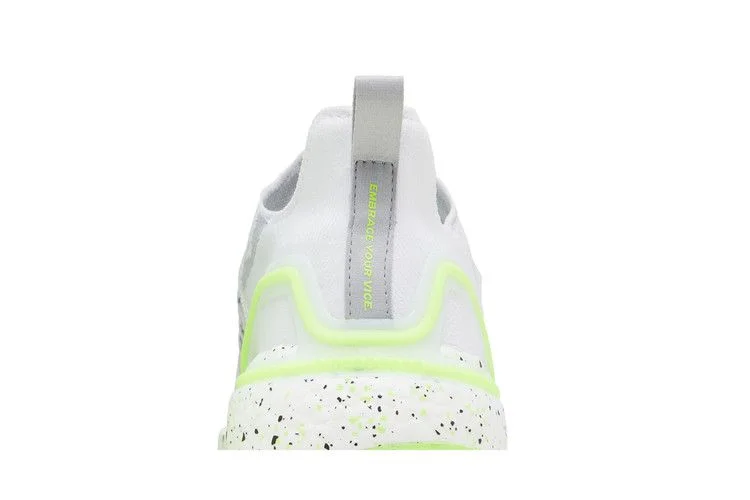 Krossovki-Vice-Golf-x-adidas-UltraBoost-Neon-Lime-Drip-6