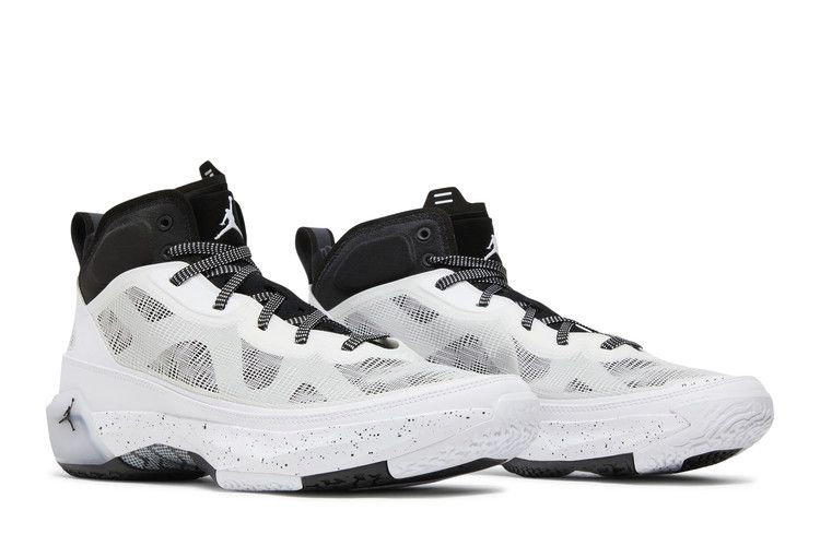 air-jordan-37-oreo-dd6958-108_07