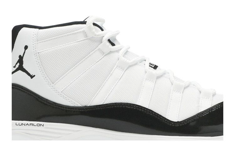 Кроссовки Air Jordan 11 Retro TD Cleat 'Concord'