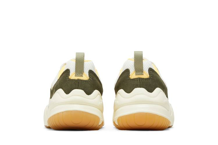 wmns-tech-hera-sail-olive-fj4743-100_05