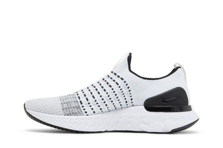 Кроссовки Nike React Phantom Run Flyknit 2 'Oreo'