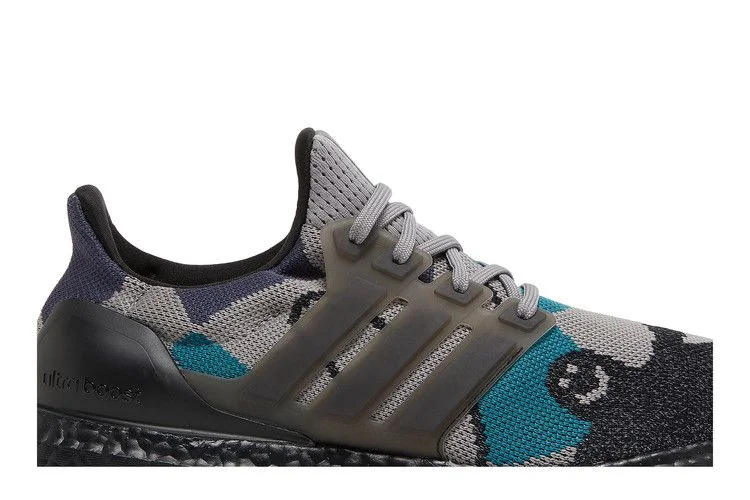 Krossovki-Mark-Gonzales-x-adidas-Ultra-Boost-Shmoo-1