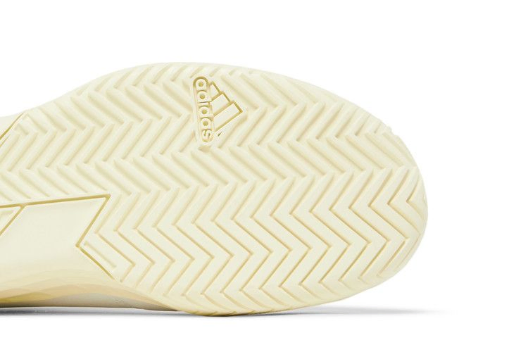 adizero-ubersonic-4-stanniversary-gz1409_04