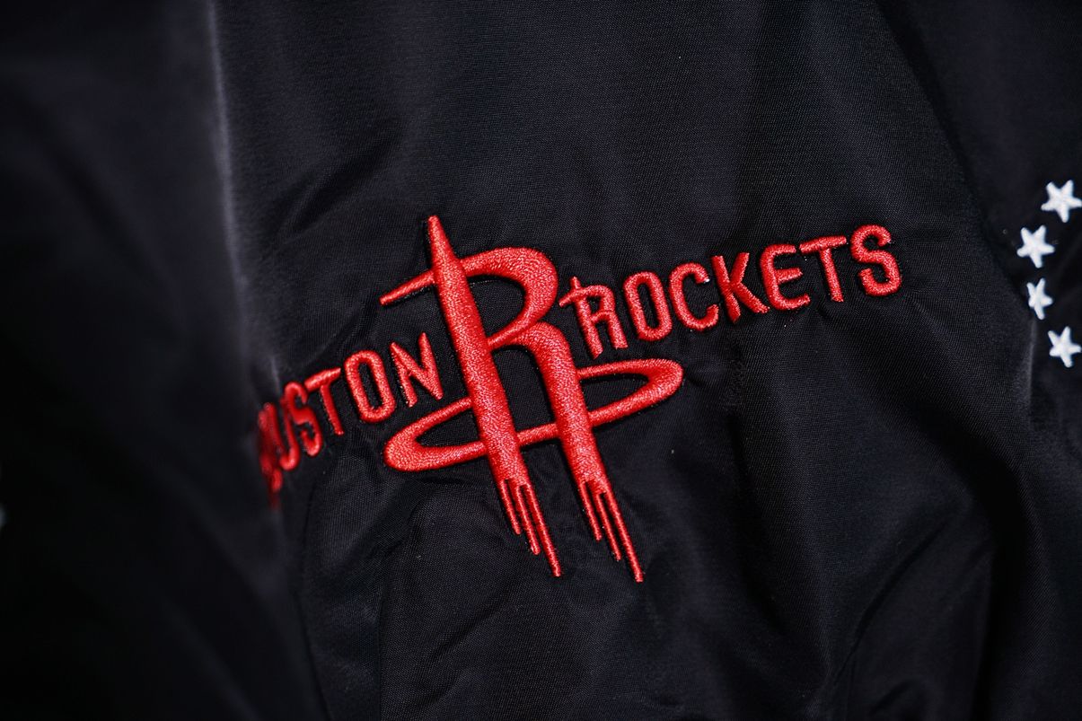 Supreme-Nike-NBA-Teams-Warm-Up-Jacket-Black-11