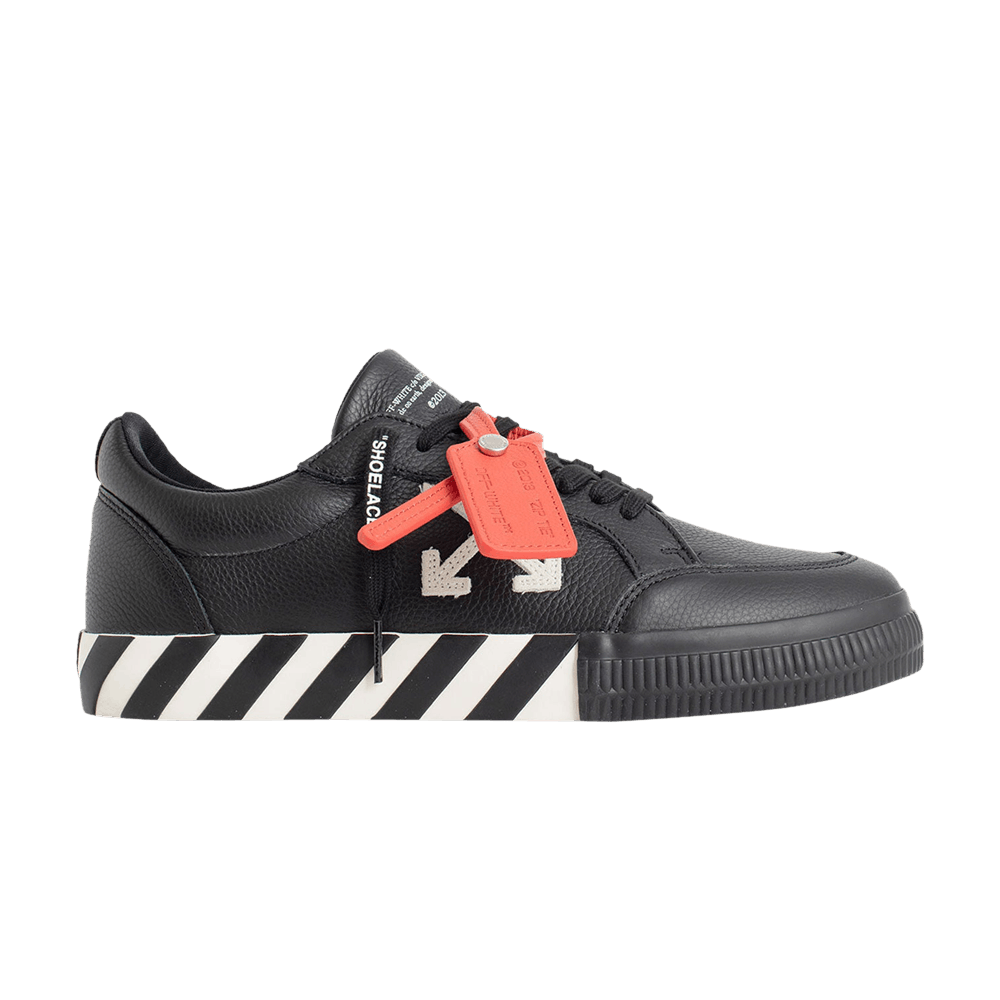 off-white-vulc-sneaker-black-white-2023-omia085c99lea003-1001