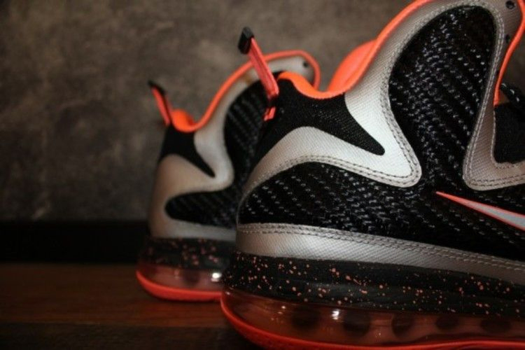 Кроссовки Nike LeBron 9 'Bright Mango'