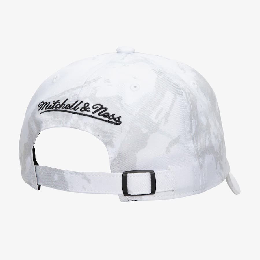 Бейсболка Mitchell & Ness White Toronto Raptors Hardwood Classics Free Slice Adjustable Hat