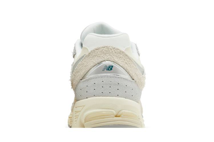 Кроссовки New Balance 2002R 'Linen'