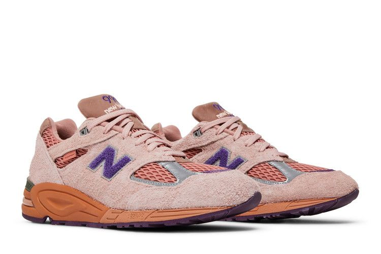 salehe-bembury-x-990v2-made-in-usa-salehe-990v2_07