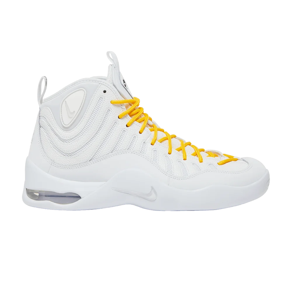Krossovki-Supreme-x-Nike-Air-Bakin-White