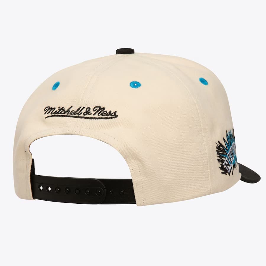 Mitchell-Ness-Cream-New-York-Mets-Overspray-Pro-Crown-Snapback-Hat-1