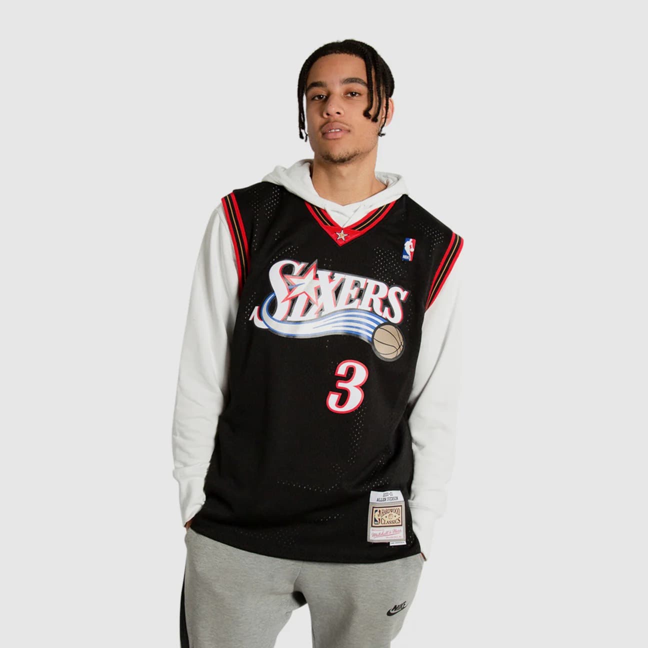 Баскетбольная джерси 2000-01 Philadelphia 76ers Allen Iverson #3 Swingman Hardwood Classics Black Jersey