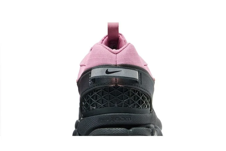 Krossovki-Nike-Wmns-Zoom-Vomero-Roam-Elemental-Pink-Anthracite-6