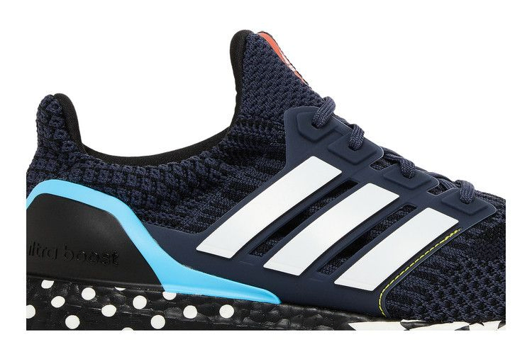 ultraboost-5-0-dna-multi-pattern-shadow-navy-gy0325_01