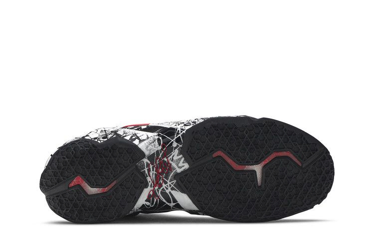 Кроссовки Nike LeBron 11 'Graffiti'