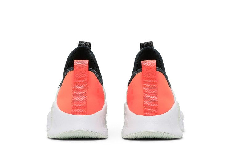 Кроссовки Nike Wmns Free Metcon 3 'Black Bright Mango'