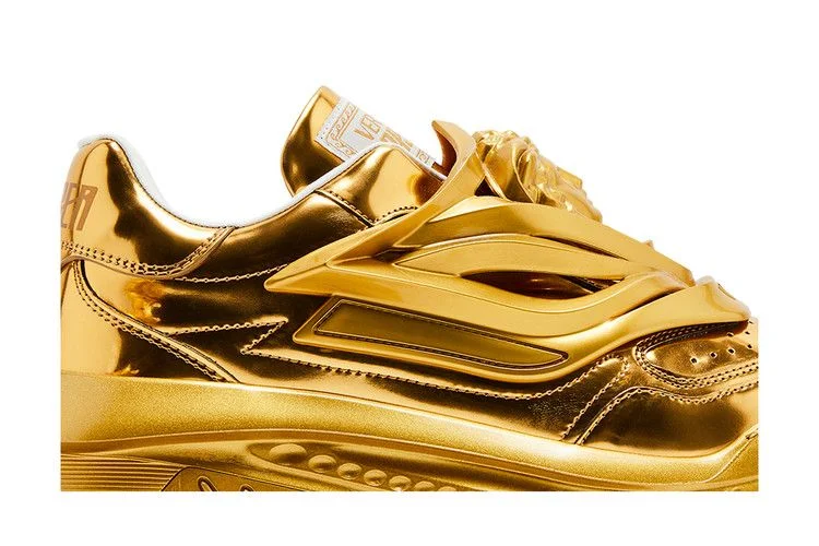 Кроссовки Versace Odissea Caged Rubber Medusa Sneaker 'Metallic Gold'