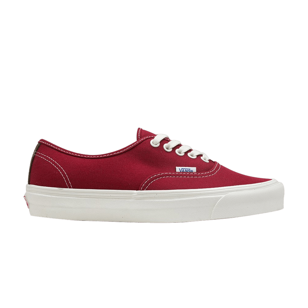 og-authentic-lx-chili-pepper-red-vn000uddiau