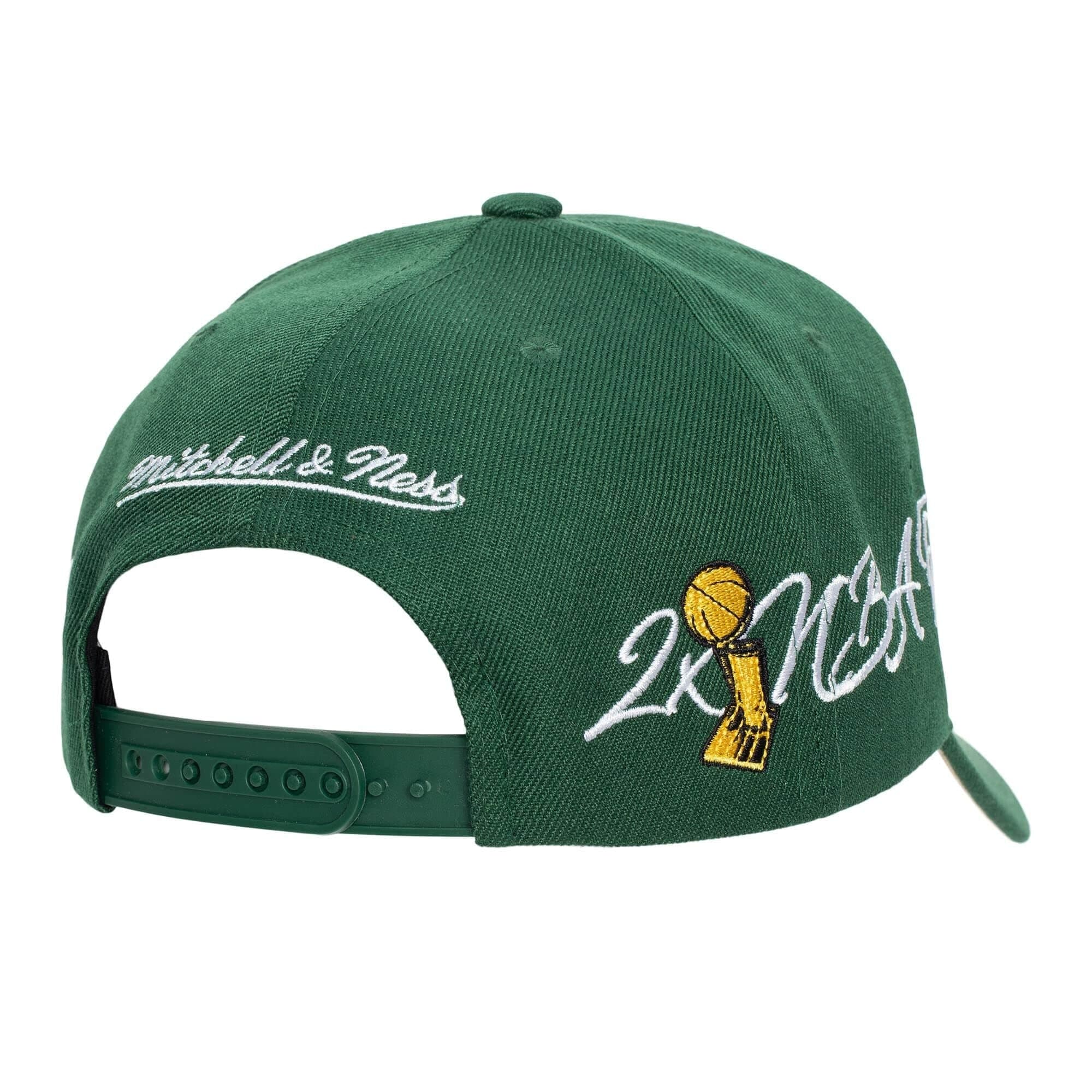 Бейсболка Mitchell & Ness Champ Wrap Pro Snapback Milwaukee Bucks Hat
