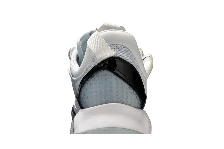 jordan-ma2-concord-cv8122-105_06