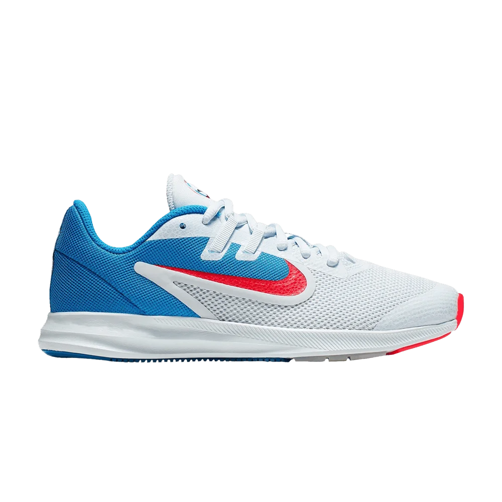 Krossovki-Nike-Downshifter-9-Heat-Check-GS-White-Photo-Blue-Red-Orbit