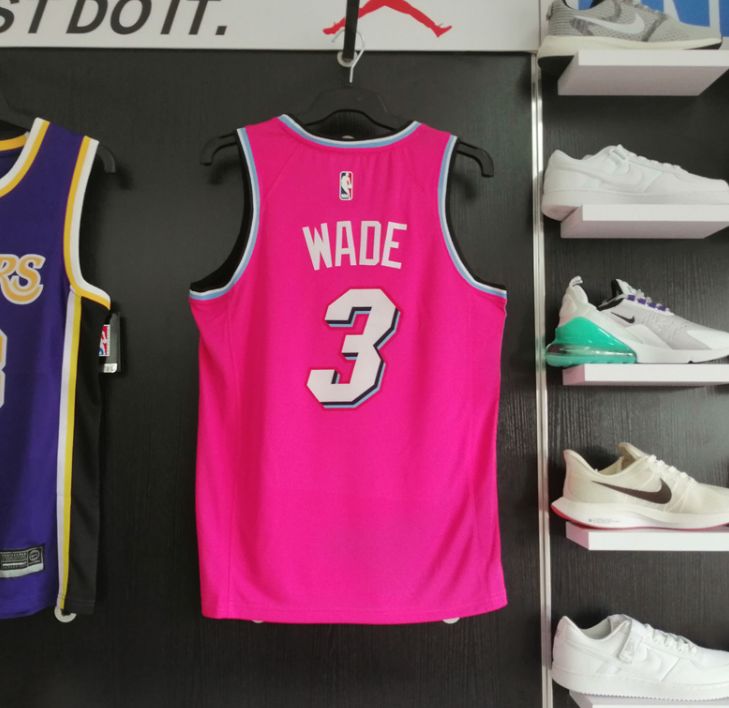 Баскетбольная джерси 2018-19 Dwyane Wade Miami Heat #3 Earned Pink