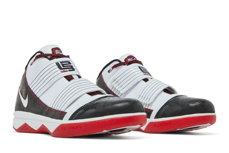 Krossovki-Nike-LeBron-Zoom-Soldier-3-POP-7