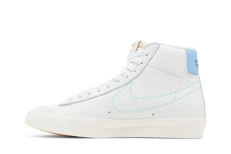 Кроссовки Wmns Blazer Mid '77 'Nike 101'