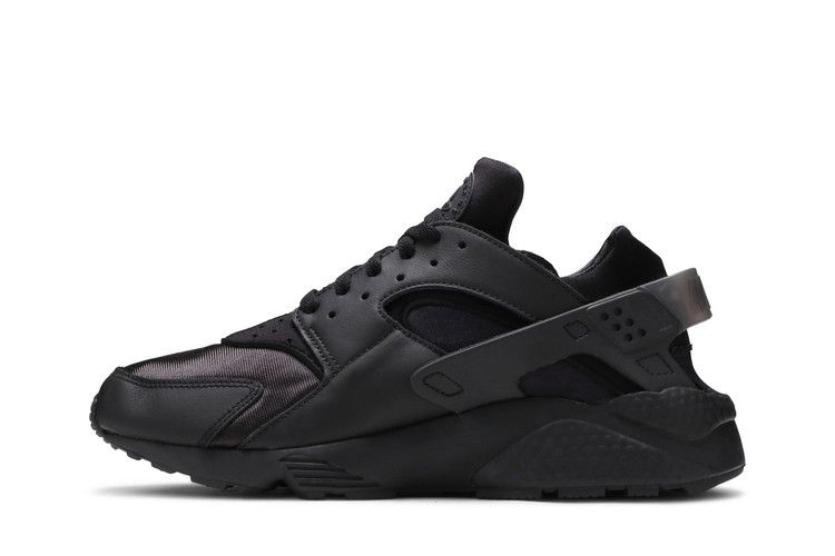 air-huarache-triple-black-dd1068-002_02