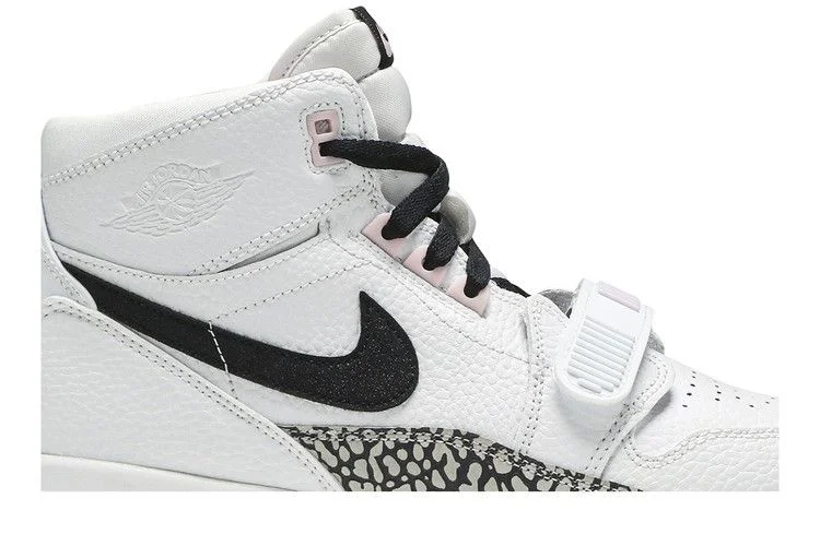 Krossovki-Air-Jordan-Legacy-312-GS-White-Black-Pink-Foam-1