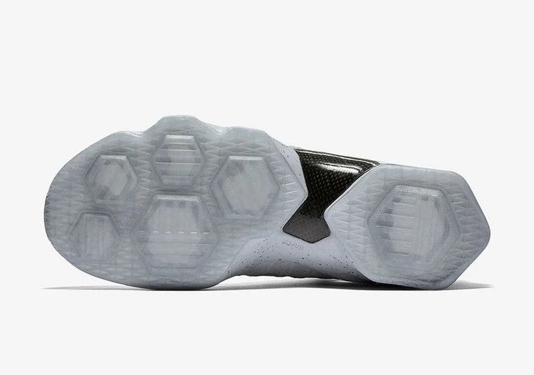 Krossovki-Nike-LeBron-13-Elite-Limited-Game-Time-4