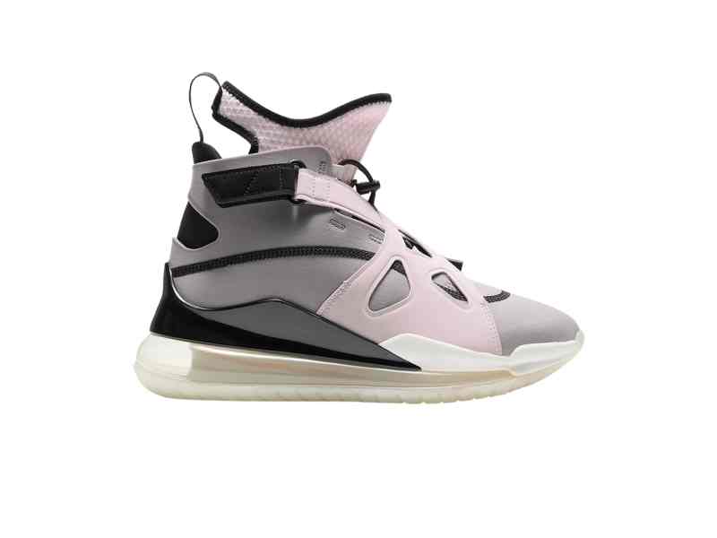 Кроссовки Wmns Jordan Air Latitude 720 Barely Rose