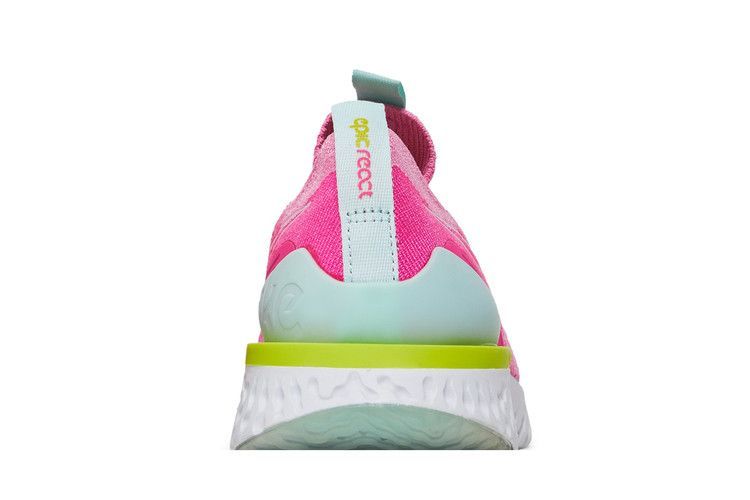 wmns-epic-phantom-react-flyknit-psychic-pink-cj0172-600_06