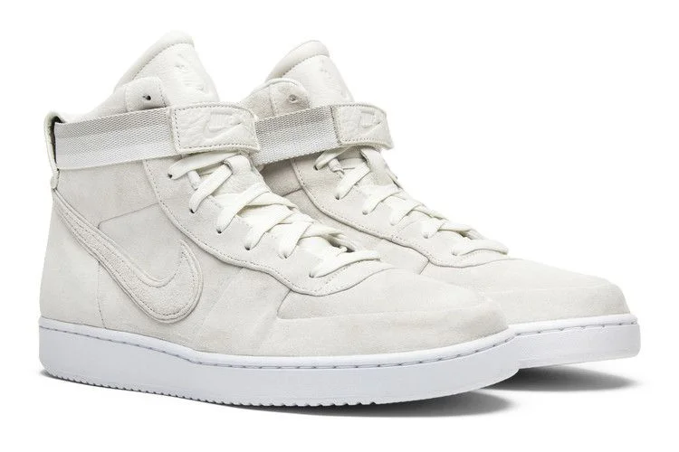 Krossovki-John-Elliott-x-NikeLab-Vandal-High-Sail-7