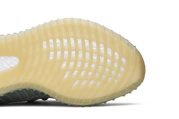 Кроссовки adidas Yeezy Boost 350 V2 'Desert Sage'