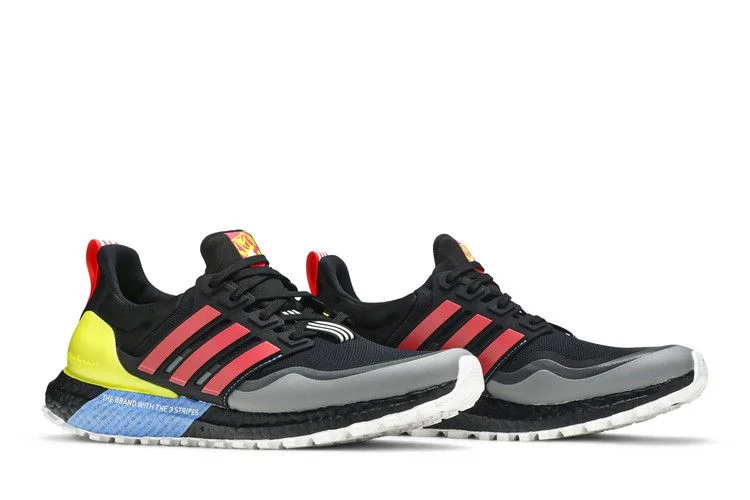 Krossovki-adidas-UltraBoost-All-Terrain-Shock-Red-7