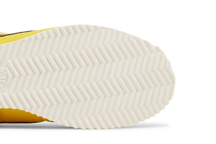 Кроссовки Nike Wmns Cortez 'Vivid Sulfur'