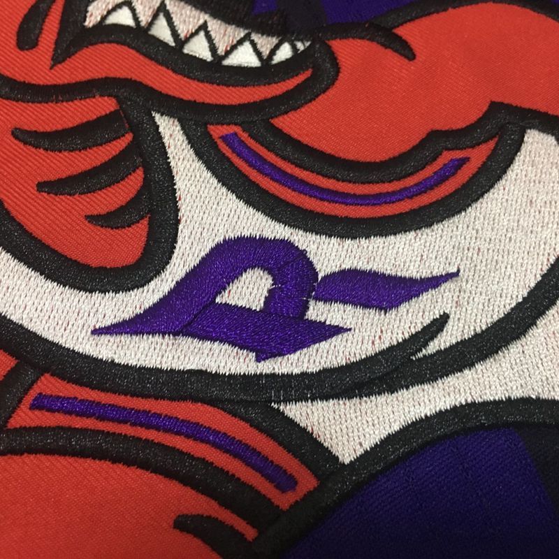 1998-99-Carter-Raptors-15-Hardwood-Classics-Purple-8