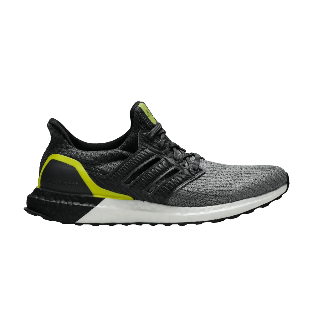 Krossovki-Adidas-UltraBoost-4.0-Grey-Split-Boost