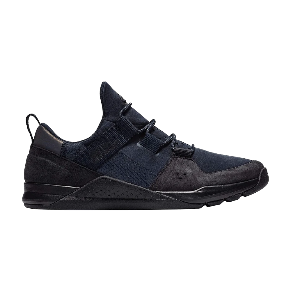 Krossovki-Nike-Tech-Trainer-AMP-Dark-Obsidian