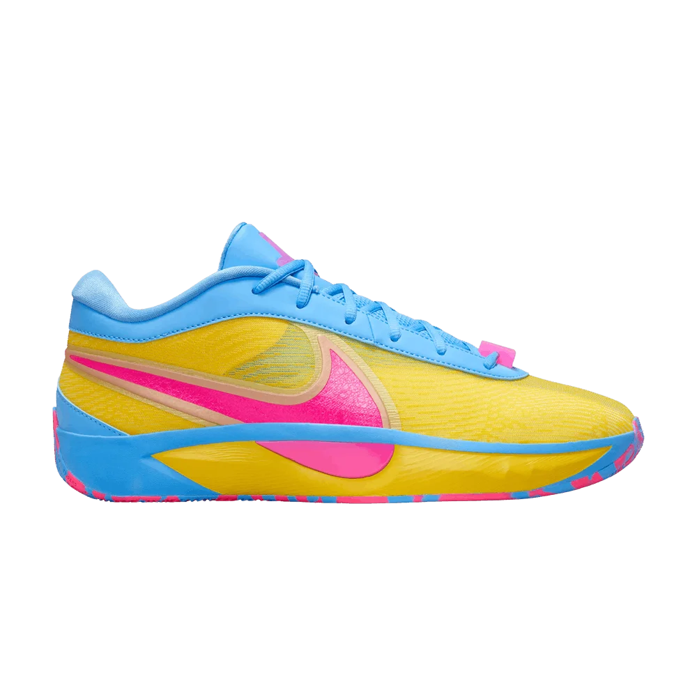 Krossovki-Candy-Funhouse-x-Nike-Giannis-Freak-6-Candy