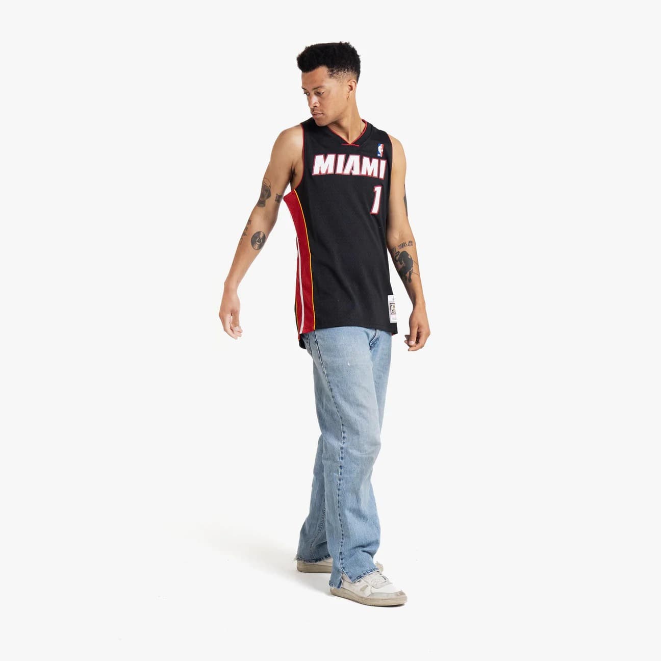 2012-13-Miami-Heat-Chris-Bosh-1-Swingman-Hardwood-Classic-Black-Jersey-3