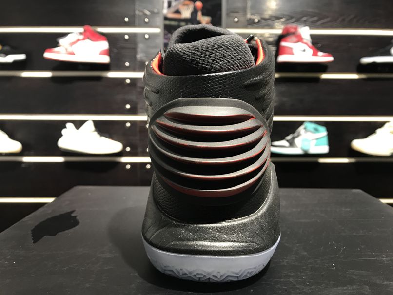 Кроссовки Air Jordan 32 Banned MJ Day