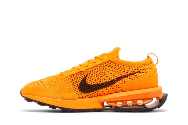 Кроссовки Nike Air Max Flyknit Racer 'Total Orange Black'