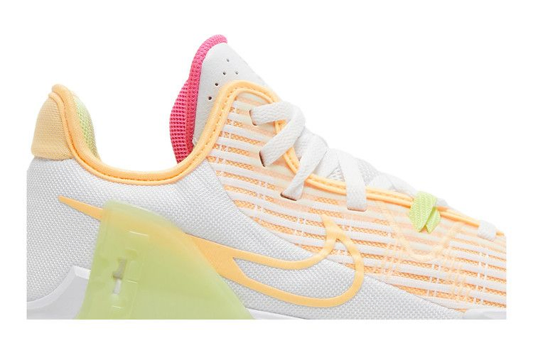 Кроссовки Nike LeBron Witness 6 'White Melon Tint'