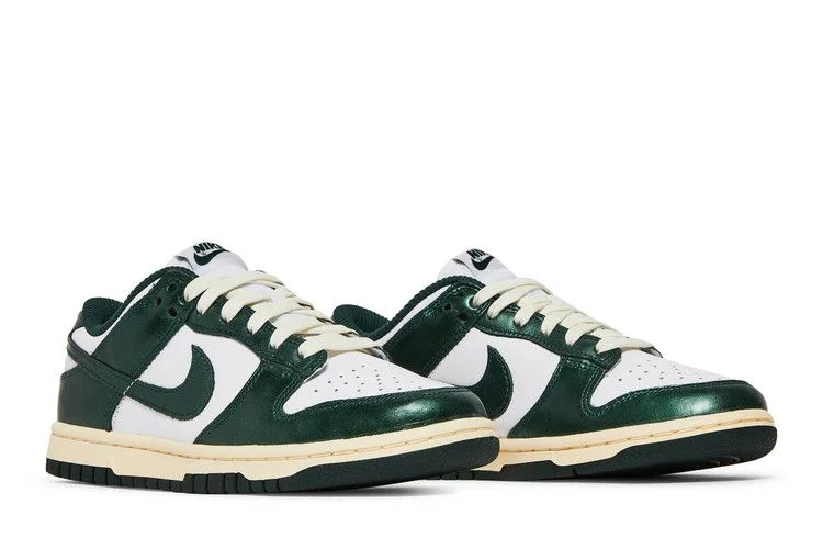 Krossovki-Nike-Wmns-Dunk-Low-Vintage-Green-7