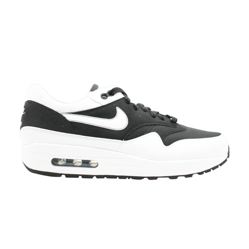 Krossovki-Nike-Air-Max-1-Stormtropper