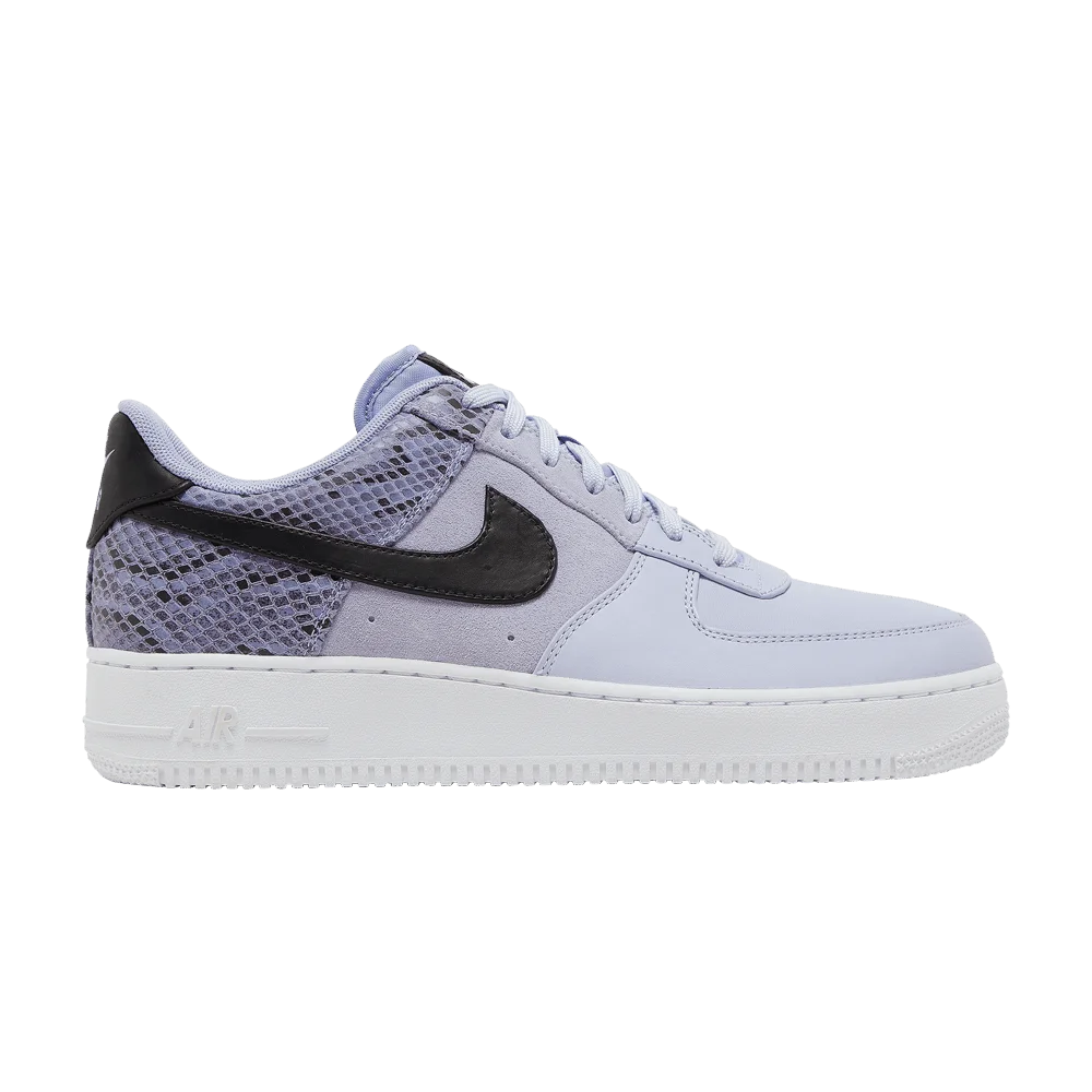 Krossovki-Nike-Air-Force-1-Low-Premium-Snakeskin-Heel-Lilac