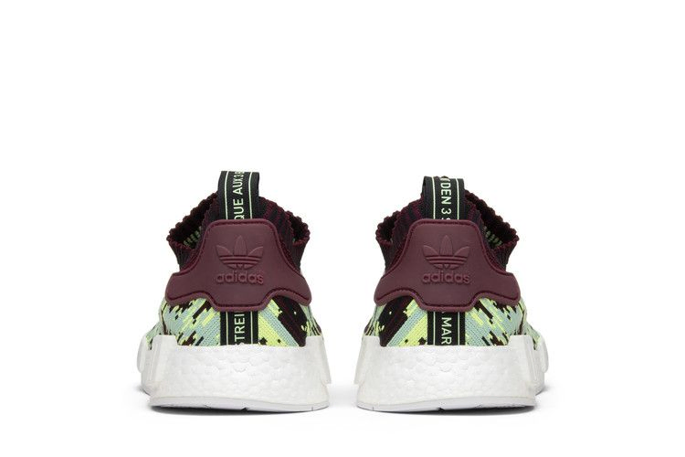 Кроссовки Sneakersnstuff x adidas NMD_R1 Primeknit 'Datamosh 2.0'